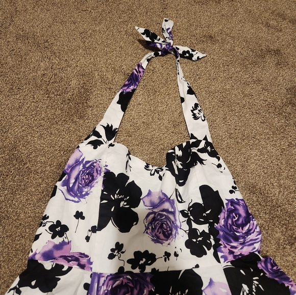 Women's 2XL Halter Style Floral Print Mini Dress - Picture 9 of 16